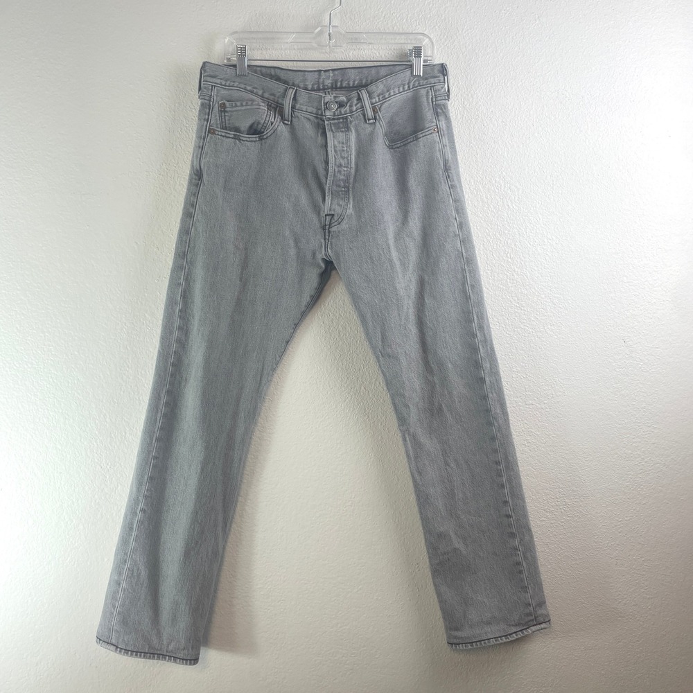 Levis 501 Original Fit Gray Straight Leg Button Fly Jeans 33x30 (actual 33x28)